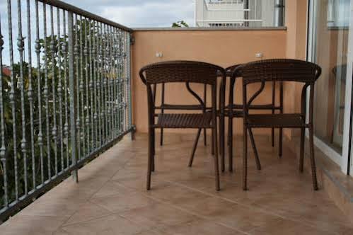 Apartment Anamarija With Sea View Šibenik Esterno foto